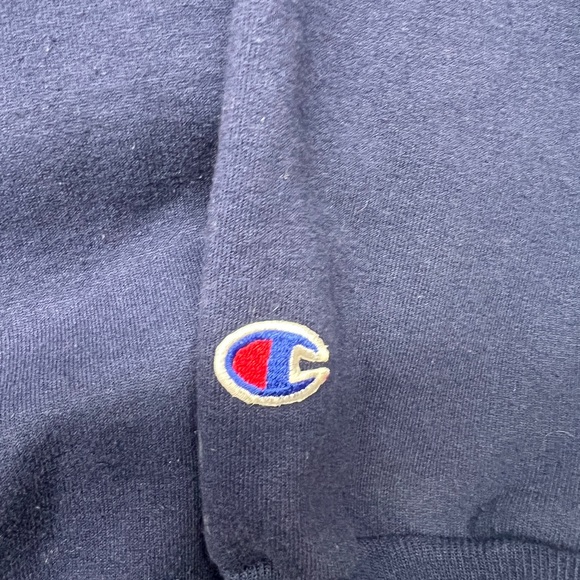 Note Dame 1/4 Zip Sweater Size 2XL Embroidered Logos Champion Brand Blue - Picture 3 of 11